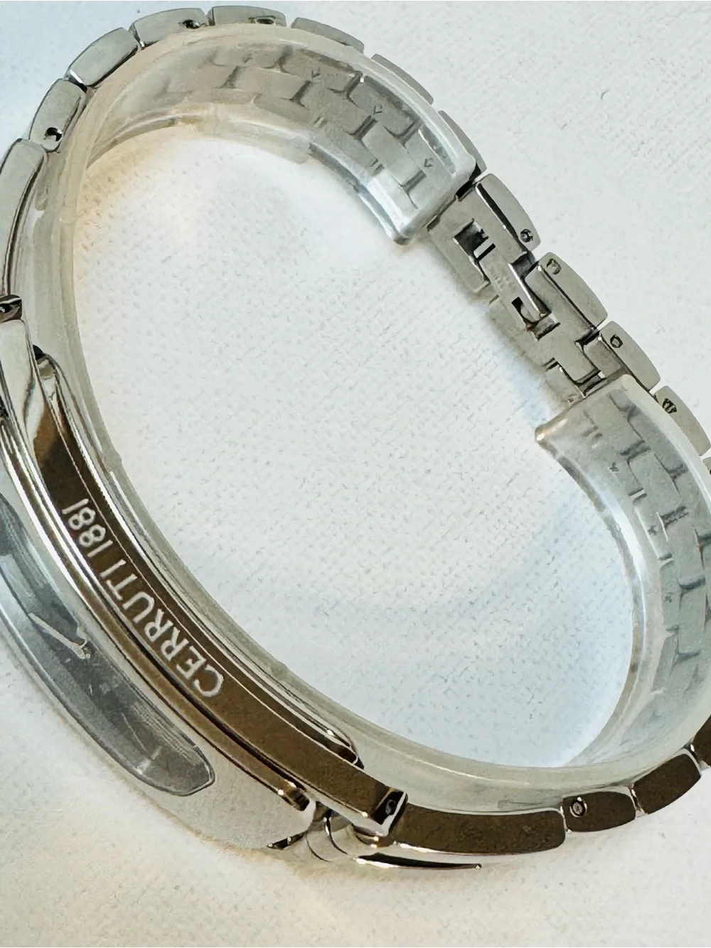 Cerruti 1881 C Wave Black Dial Women's Silver Curved Tank Bracelet Watch 61202